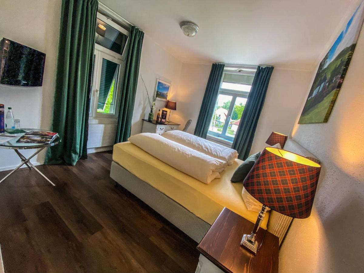 Trompeterschloessle Hotel & Residence Tägerwilen Eksteriør bilde